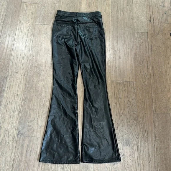 SHEIN Leather Look Slant Pocket Flare Leg Pants Size Small - Picture 4 of 8
